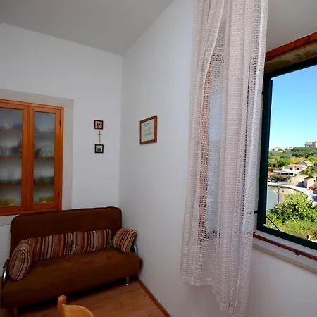 Loredana Apartment *